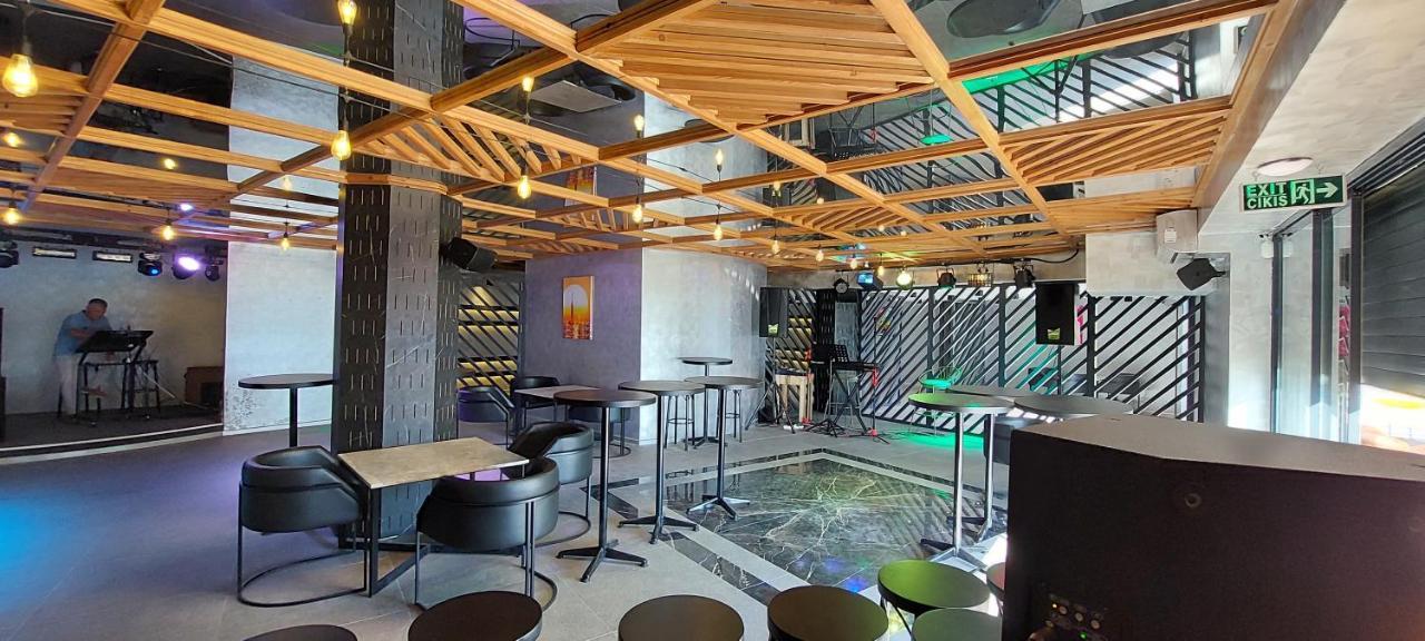 Signature Blue Resort 库萨达斯 外观 照片