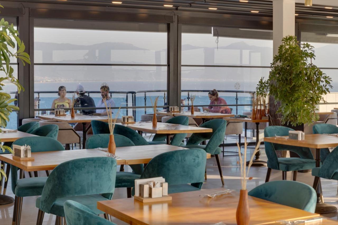 Signature Blue Resort 库萨达斯 外观 照片