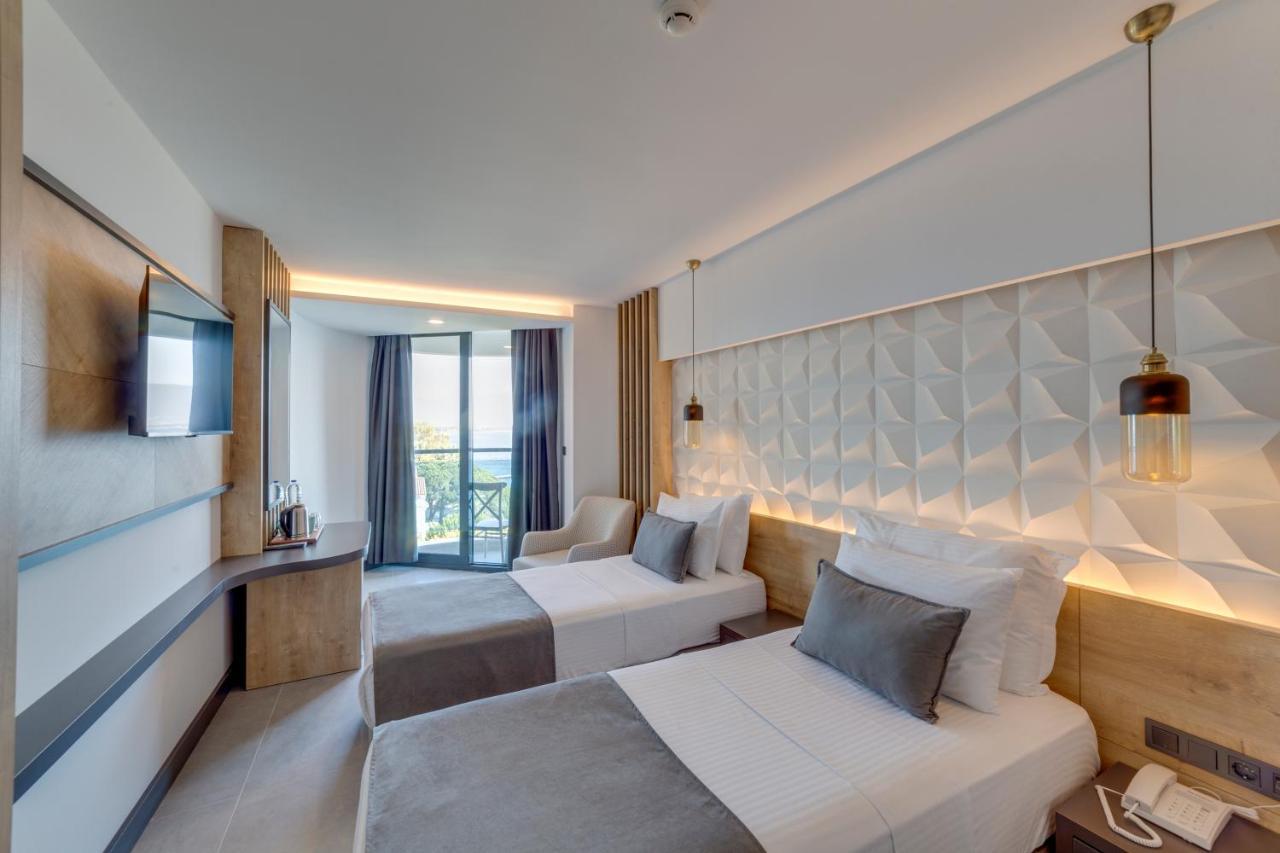 Signature Blue Resort 库萨达斯 外观 照片