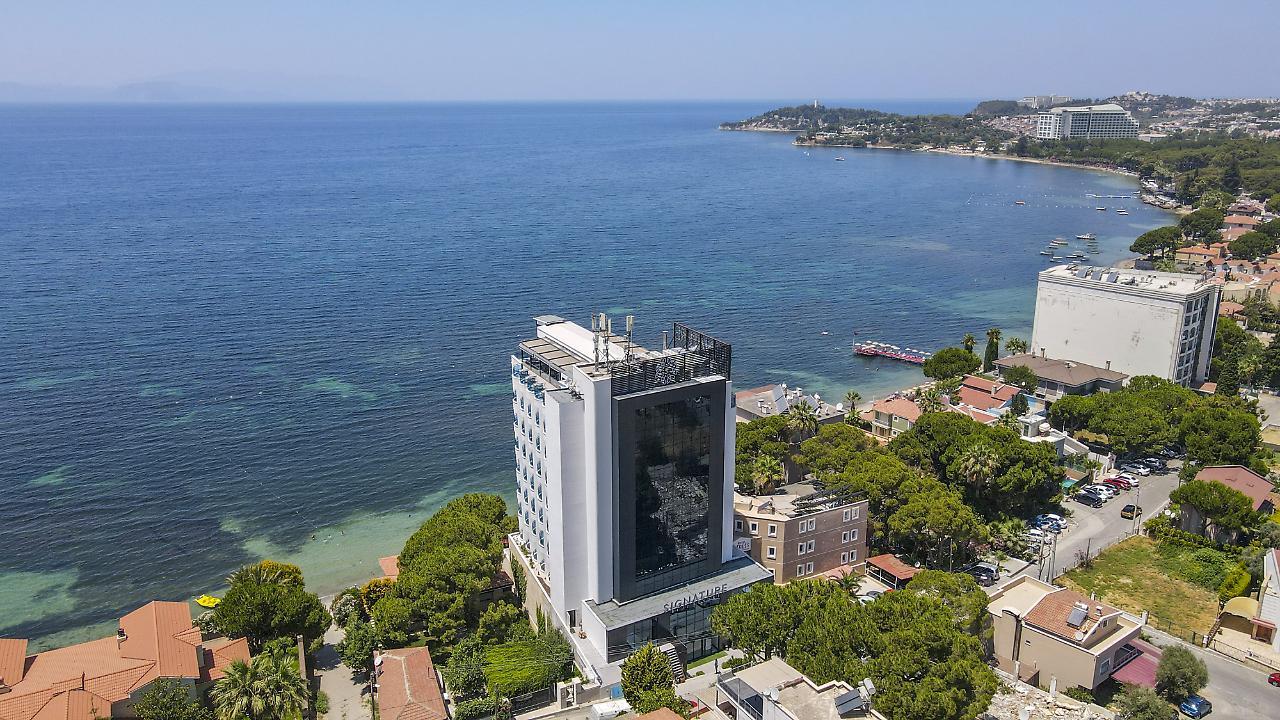 Signature Blue Resort 库萨达斯 外观 照片