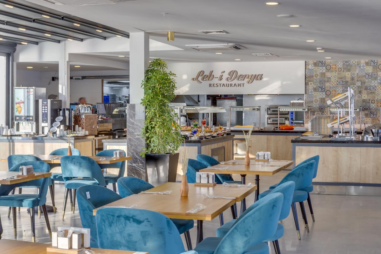 Signature Blue Resort 库萨达斯 外观 照片