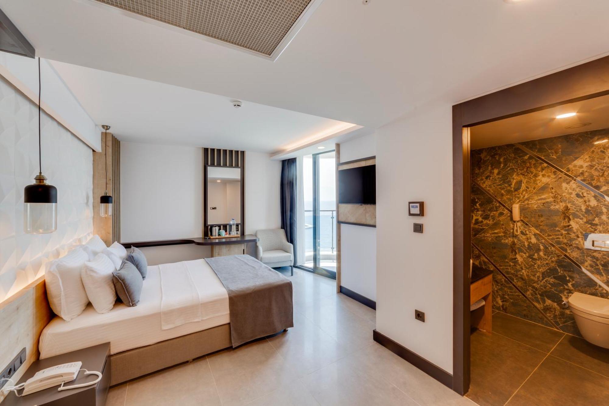 Signature Blue Resort 库萨达斯 外观 照片
